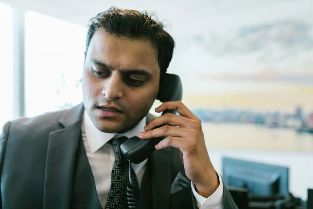 Lead Generator on a call with a prospect